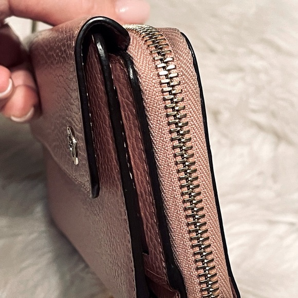 Gucci Pink Leather Interlocking G Continental Wallet Crossbody - Picture 8 of 16